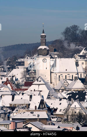 Vista dalla Ehmsendenkmal memorial in Arnsberg, regione di Sauerland, Renania settentrionale-Vestfalia Foto Stock