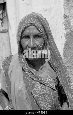 Vecchia donna india brian mcguire Foto Stock