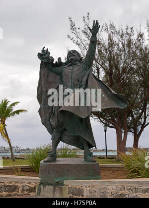 Statua di Sir George Somers, fondatore di Bermuda, St George, Bermuda Foto Stock