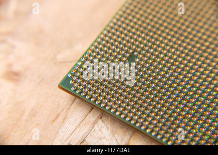 Macro shot di danneggiato l'unità di elaborazione centrale CPU Foto Stock