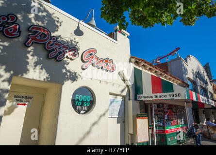 Filippi's Pizza Grotto, Little Italy, San Diego, California, USA. Foto Stock