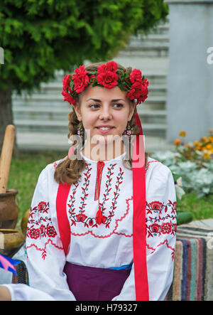 Dnepropetrovsk, Ucraina - 14 Settembre 2013: folk ucraini mostra artisti folk art Foto Stock