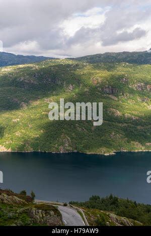 Vista del Sognefjord nel sud della Norvegia Foto Stock