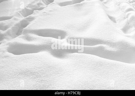 Gara Orme nella neve in inverno pieno di sole giorno Foto Stock