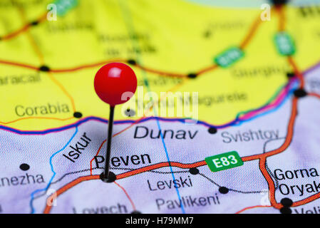 Pleven imperniata su una mappa della Bulgaria Foto Stock