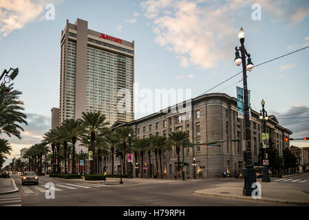 NEW ORLEANS - Ottobre 10, 2016: vista del famoso Canal Street su ottobre 10, 2016 a New Orleans, LA Foto Stock