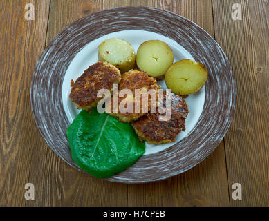 Jauhelihapihvi - versione finlandese Salisbury steak Foto Stock