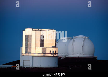 Telescopio sulla sommità del Mauna Kea Vulcano Foto Stock