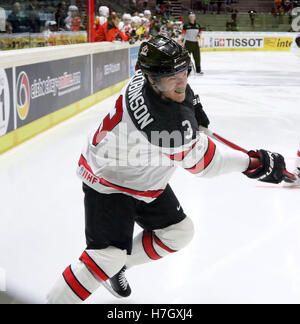 Augsburg, Baviera, Germania. 4 Novembre, 2016. Mat ROBINSON (Canada(Mosca), .Hockey su Ghiaccio Deutschland Cup, team Canada vs team Switzerlandy, Augsburg, Curt-Frenzel-Eisstadion, Novembre 04, 2016 ogni anno a novembre si svolge come preparazione per i Campionati Mondiali di hockey su ghiaccio Hockey Deutschland Cup con 4 squadre tra cui un team dal Nord America. Team Canada è costituito da giocatori che giocano in Europa. © Wolfgang Fehrmann/ZUMA filo/Alamy Live News Foto Stock