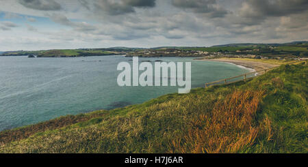 Una bellissima vista di una forma curva crescent bean in Irlanda Foto Stock