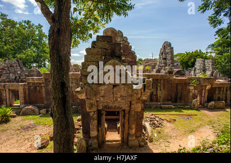 Le rovine di Phnom di propriet intellettuale, un tempio costruito nel XI secolo dai Khmer re Suryavarman. Foto Stock