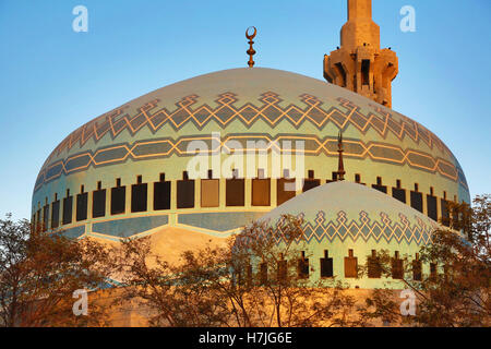 Mosaico blu cupola del Re Abdullah mi moschea, Amman, Giordania Foto Stock