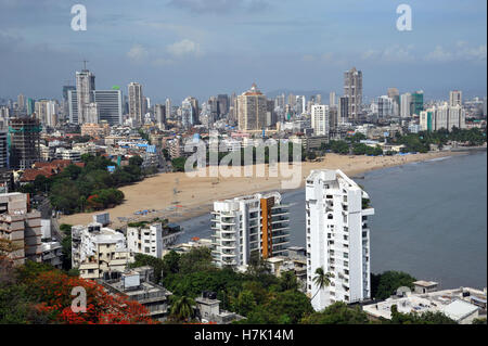 Girgaon ( girgaum ) Chowpatty Beach come visto dalla collina di Malabar Mumbai India Maharashtra Foto Stock