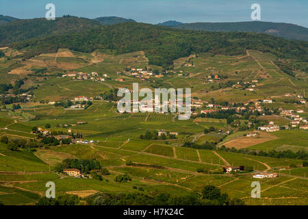Villaggio di Quincié-en-Beaujolais, Beaujolais, Rhône, alvernia rodano alpes, Francia, Europa Foto Stock