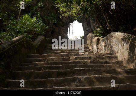 Montagne di marmo vicino a Danang, Vietnam Foto Stock