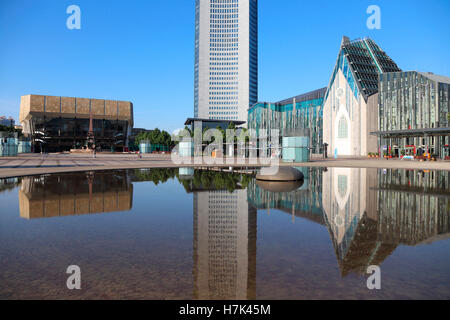 Panorama di Lipsia Torre Università MDR Augusto piazza Chiesa Pauliner Gewandhaus Foto Stock