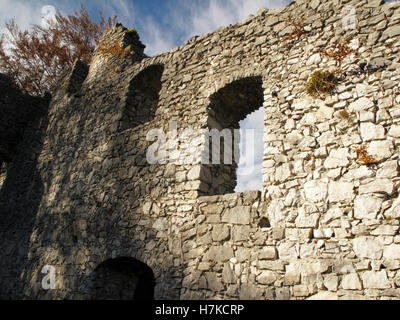 Werdenfels rovine del castello, Garmisch-Partenkirchen, Werdenfelser Land regione, Alta Baviera, Baviera Foto Stock