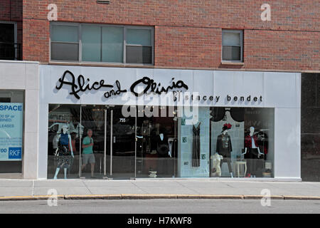 Il Alice e Olivia di Stacey Bendet store in Manhattan, New York, Stati Uniti. Foto Stock