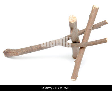 I bastoncini di legno isolato su sfondo bianco Foto Stock
