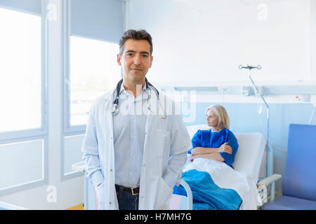Ritratto di un medico in ospedale Foto Stock