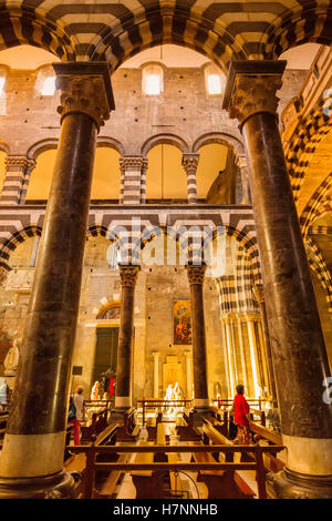 La cattedrale gotica di San Lorenzo. La città vecchia. Genova. Mare Mediterraneo. Liguria, Italia Europa Foto Stock
