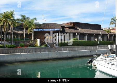 Dana Point Yacht Club in porto sulla California del Sud. Foto Stock