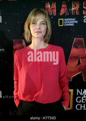 Londra, Regno Unito. Xix oct, 2016. L'attrice tedesca Cosima Shaw fotografato alla presentazione dei sei episodi della serie TV "MARS" del National Geographic Channel a Londra, Inghilterra, 19 ottobre 2016. Shaw gioca il ruolo del British fisico nucleare Leslie Richardson. Foto: Katrin Kasper/dpa/Alamy Live News Foto Stock