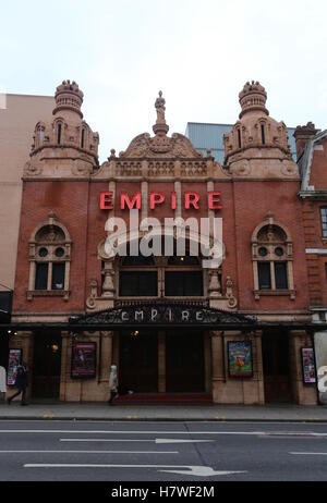 Esterno Hackney Empire Theatre London UK Novembre 2016 Foto Stock