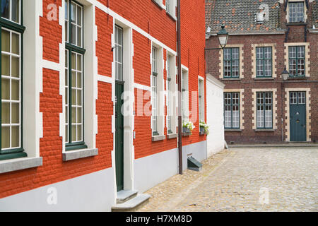 Klein Begijnhof (Piccolo beghinaggio) (sito Patrimonio Mondiale dell'UNESCO), Gand, Fiandre, in Belgio Foto Stock
