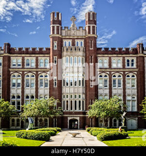 Marquette Hall situato sul Loyola Univ. Campus di New Orleans Foto Stock