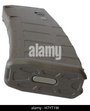 La piastra a pavimento su una elevata capacità di polimero magazine per un fucile da assalto Foto Stock