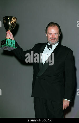 JIM BROADBENT ha conferito il premio come miglior attore 12 Settembre 1999 Foto Stock