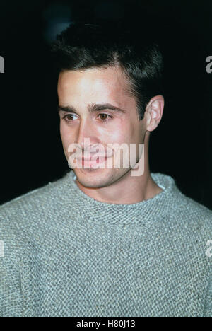 FREDDIE PRINZE JR LOS ANGELES STATI UNITI D'AMERICA 30 Novembre 1999 Foto Stock