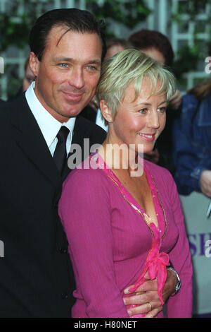 MARTIN KEMP & MOGLIE SHIRLIE Londra Inghilterra 31 Maggio 2000 Foto Stock