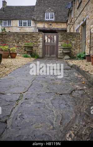 Bella scenico villaggio di Burford in Cotswold,Inghilterra Foto Stock