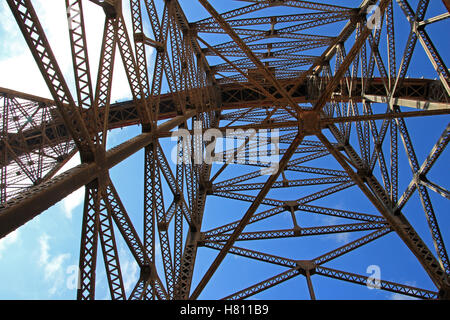 La Polvorilla viadotto, Tren a Las Nubes, a nord-ovest di Argentina Foto Stock