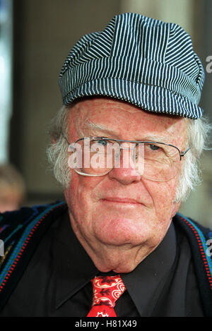 M. EMMET WALSH ora "Cani' premiere del film EL CAPITAN TEATRO LA USA 13 Gennaio 2002 Foto Stock