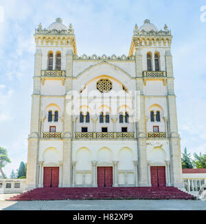 La facciata della Cattedrale di San Louis a Cartagine, Tunisia. Foto Stock