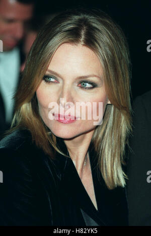 MICHELLE PFEIFFER 'io sono Sam' PREMIERE DEL FILM A LOS ANGELES STATI UNITI D'AMERICA 03 Dicembre 2001 Foto Stock