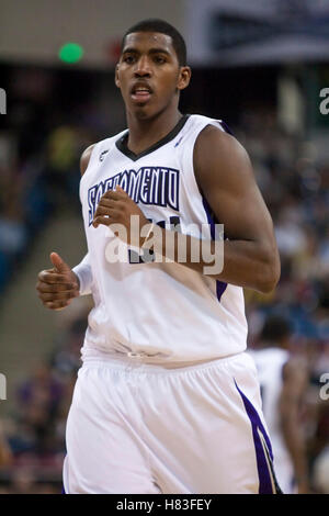 23 ottobre 2009; Sacramento, CA, Stati Uniti; Jason Thompson, attaccante dei Sacramento Kings (34) durante il quarto periodo contro gli Utah Jazz all'ARCO Arena. I Jazz hanno vinto 95-85. Foto Stock