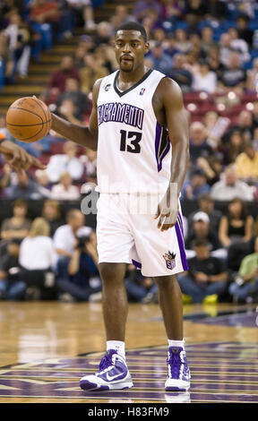 Novembre 8, 2009; Sacramento, CA, Stati Uniti d'America; Sacramento Kings guard Tireke Evans (13) durante il terzo trimestre contro la Golden State Warriors di arco Arena. Il Re ha sconfitto i guerrieri 120-107. Foto Stock