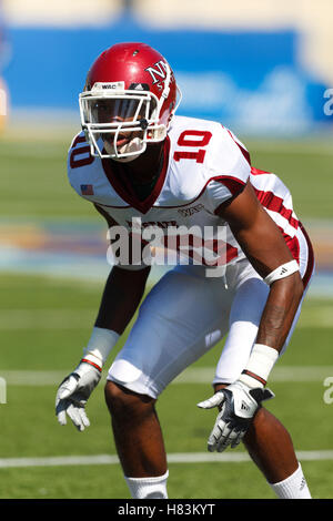 Settembre 24, 2011; San Jose, CA, Stati Uniti d'America; Nuovo Messico membro Aggies defensive back Jeremy Harris (10) si riscalda prima della partita contro il San Jose State spartani a Spartan Stadium. San Jose State sconfitte dello Stato del New Mexico 34-24. Foto Stock