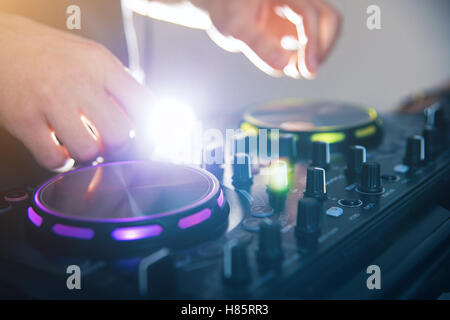 Giradischi DJ Mixer della console di controllo Foto Stock
