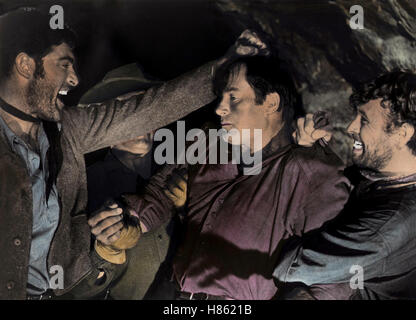 Killer Caino (più morti che vivi) USA 1968, Regie: Robert Sparr, MIKE HENRY, CLINT WALKER, Stichwort: Gewalt, Überfall Foto Stock