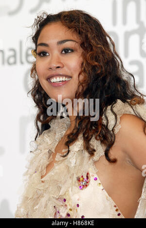 TIFFANY LIMOS KEN PARK PHOTOCALL FESTIVAL DEL CINEMA DI VENEZIA VENEZIA ITALIA 04 Settembre 2002 Foto Stock