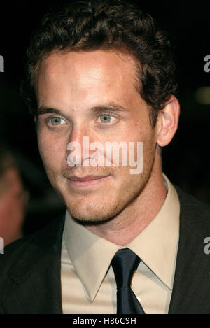 COLE HAUSER WHITE OLEANDER premiere del film Graumann's Chinese Theatre Hollywood LOS ANGELES STATI UNITI D'AMERICA 08 Ottobre 2002 Foto Stock