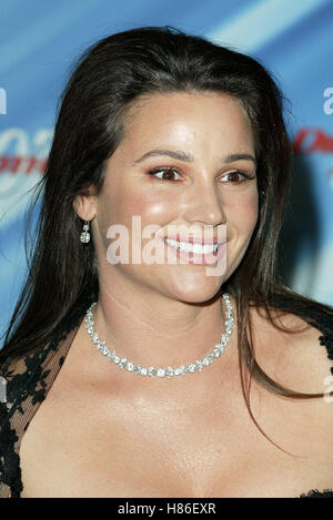 KEELY SHAYE Smith muore UN ALTRO GIORNO LA PREMIERE Shrine Auditorium di Los Angeles USA 11 Novembre 2002 Foto Stock