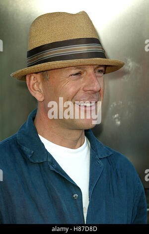 BRUCE WILLIS RUGRATS GO WILD WORLD PREMIER Glossari Affini cupola HOLLYWOOD LOS ANGELES STATI UNITI D'AMERICA 01 giugno 2003 Foto Stock