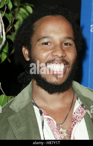 ZIGGY MARLEY 34TH NAACP IMAGE AWARDS ANFITEATRO UNIVERSALE BURBANK LOS ANGELES STATI UNITI D'AMERICA 08 Marzo 2003 Foto Stock