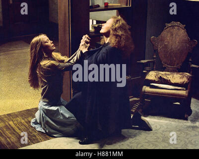 Carrie - Des Satans jüngste Tochter, (Carrie) USA 1976, Regie: Brian De Palma, SISSY SPACEK + PIPER LAURIE Foto Stock